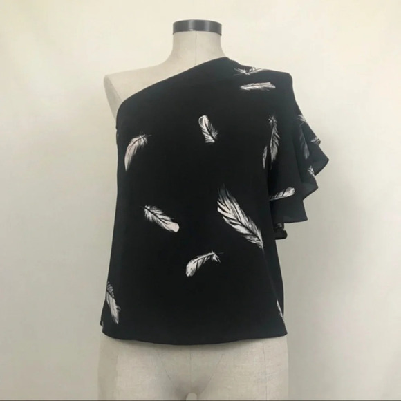 Trouve one shoulder blouse feather print ruffle - Picture 1 of 5